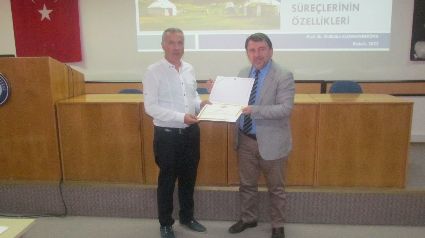 Üniversitemizde “Yüksek Dağlık Bölge Şartlarında Canlı Metabolizma Süreçlerinin Özellikleri” Konulu Konferans Düzenlendi-1