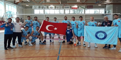 Gazi Üniversitesi Erkek Voleybol Takımı “2022 Avrupa Üniversiteler Oyunları (EUG 2022)”nda Grup Lideri Oldu