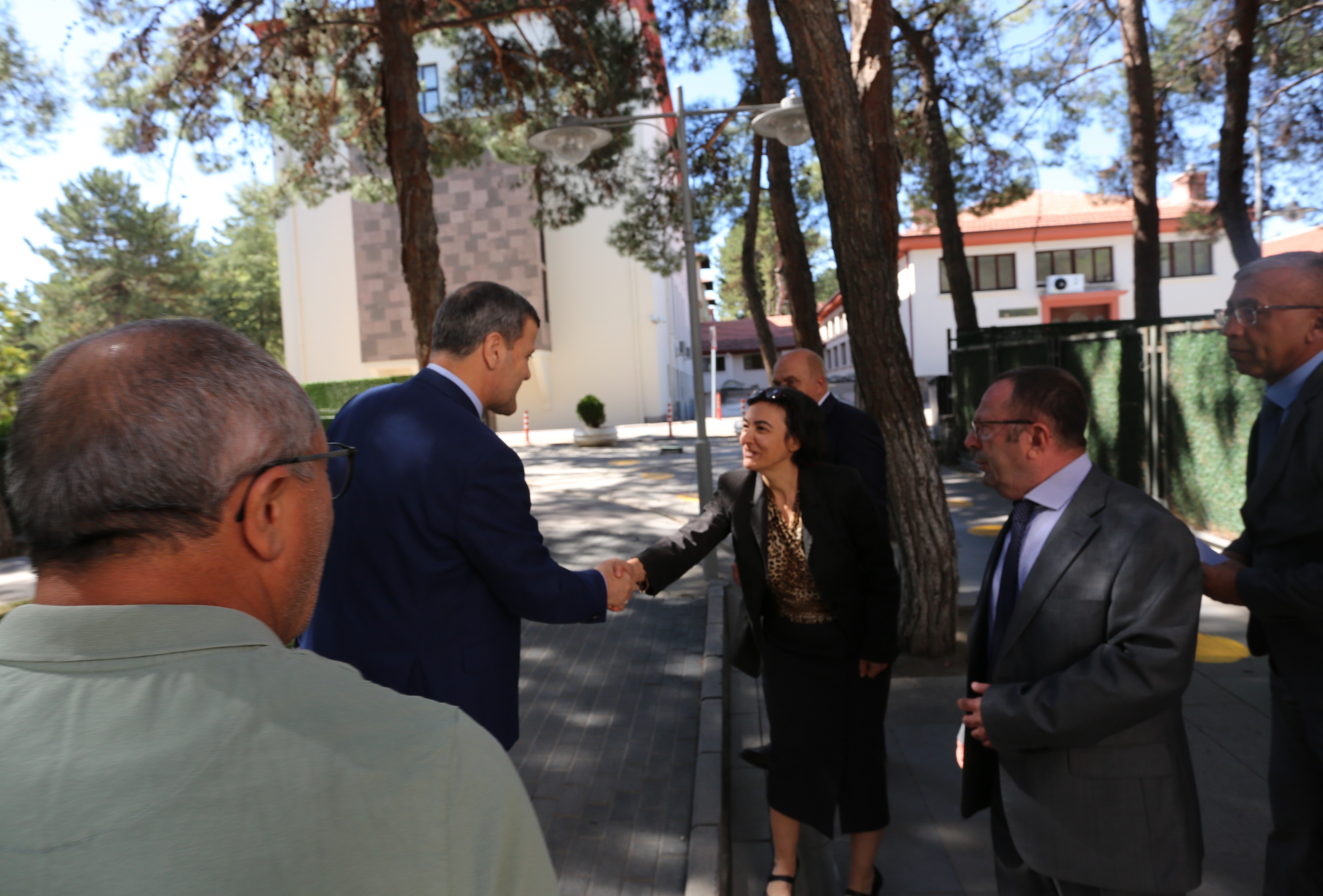 Rektörümüz Prof. Dr. Musa Yıldız, Üniversitemiz ÇOGAUM Kampüs Uygulama Anaokulunu Ziyaret Etti-1