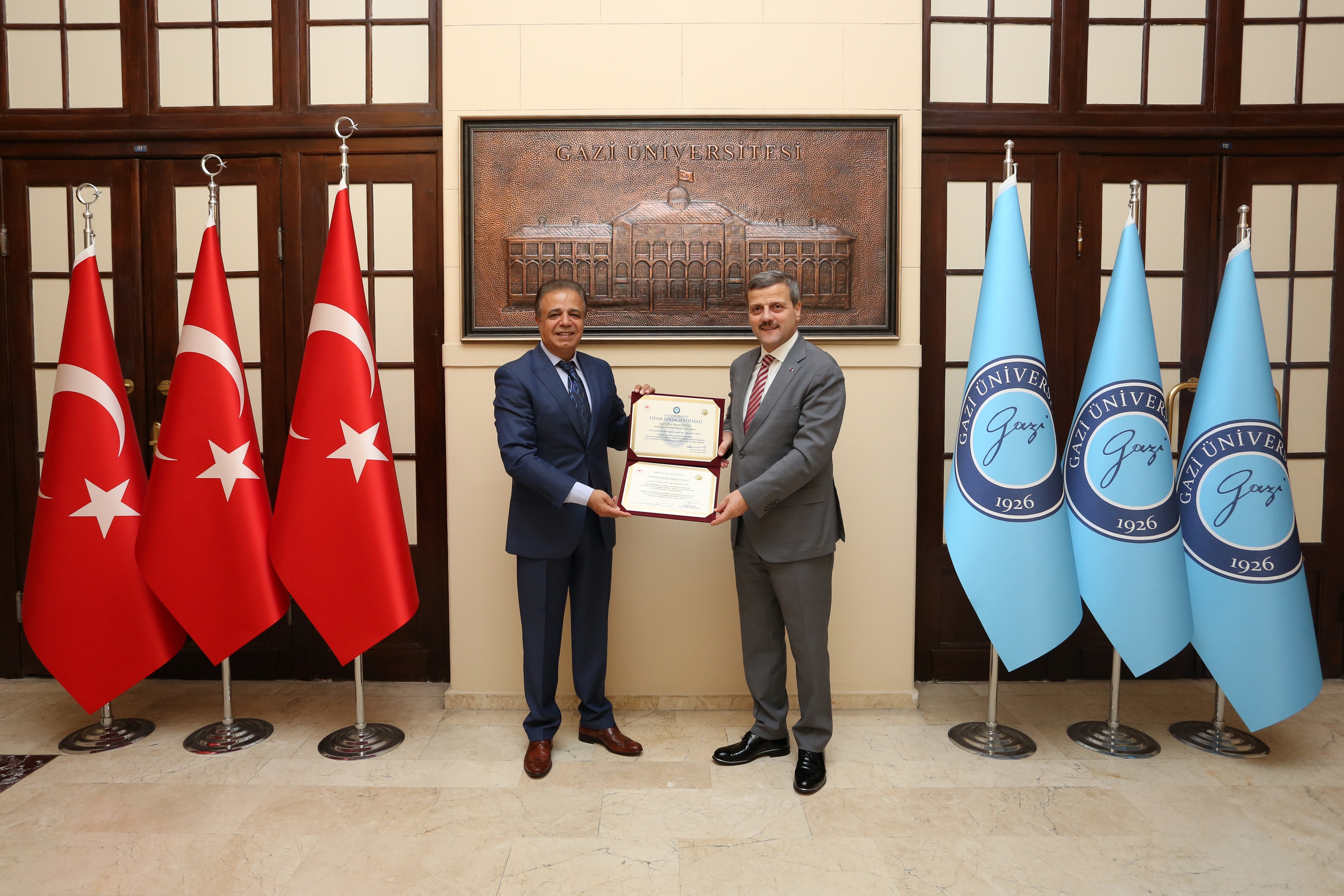 Uluslararası Üniversiteler Konseyi Kurucu Başkanı ve Yönetim Kurulu Üyeleri Rektörümüz Prof. Dr. Musa Yıldız’ı Ziyaret Etti-1