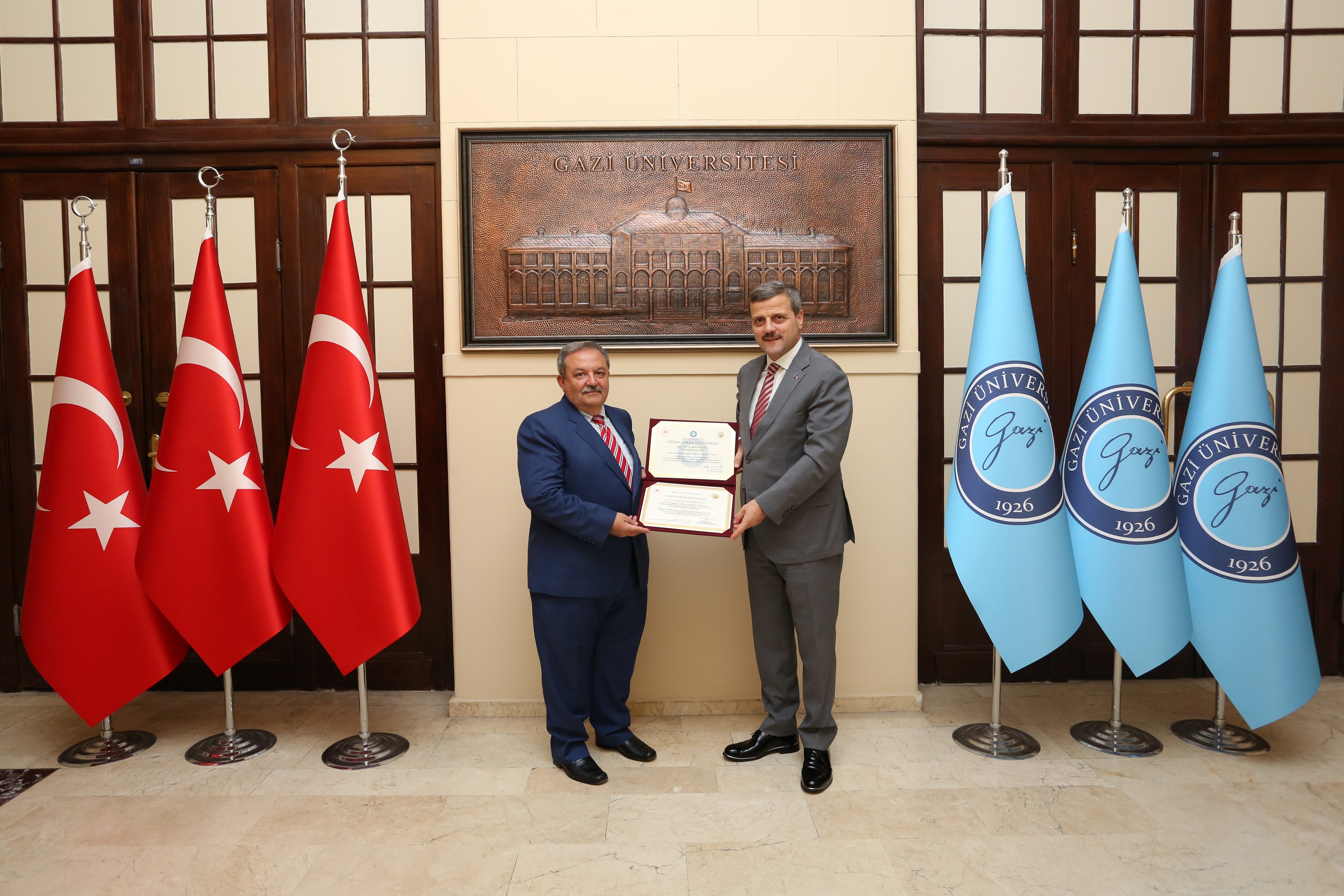 Uluslararası Üniversiteler Konseyi Kurucu Başkanı ve Yönetim Kurulu Üyeleri Rektörümüz Prof. Dr. Musa Yıldız’ı Ziyaret Etti-1