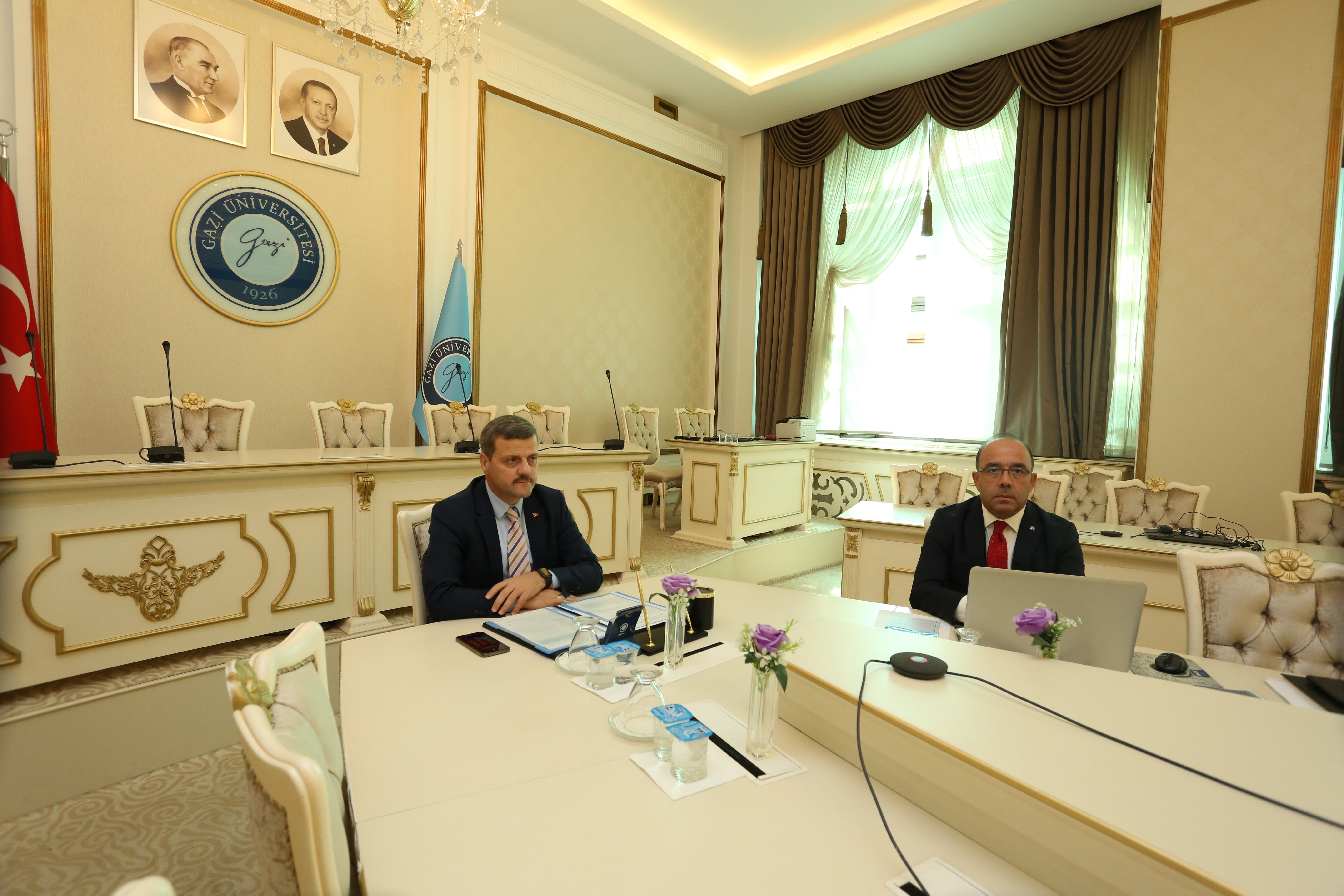 “Araştırma Üniversitesi İzleme ve 2022-2023 Güz Dönemi Hazırlık Toplantısı-7” Teknoloji Fakültesi ile Gerçekleştirildi-1