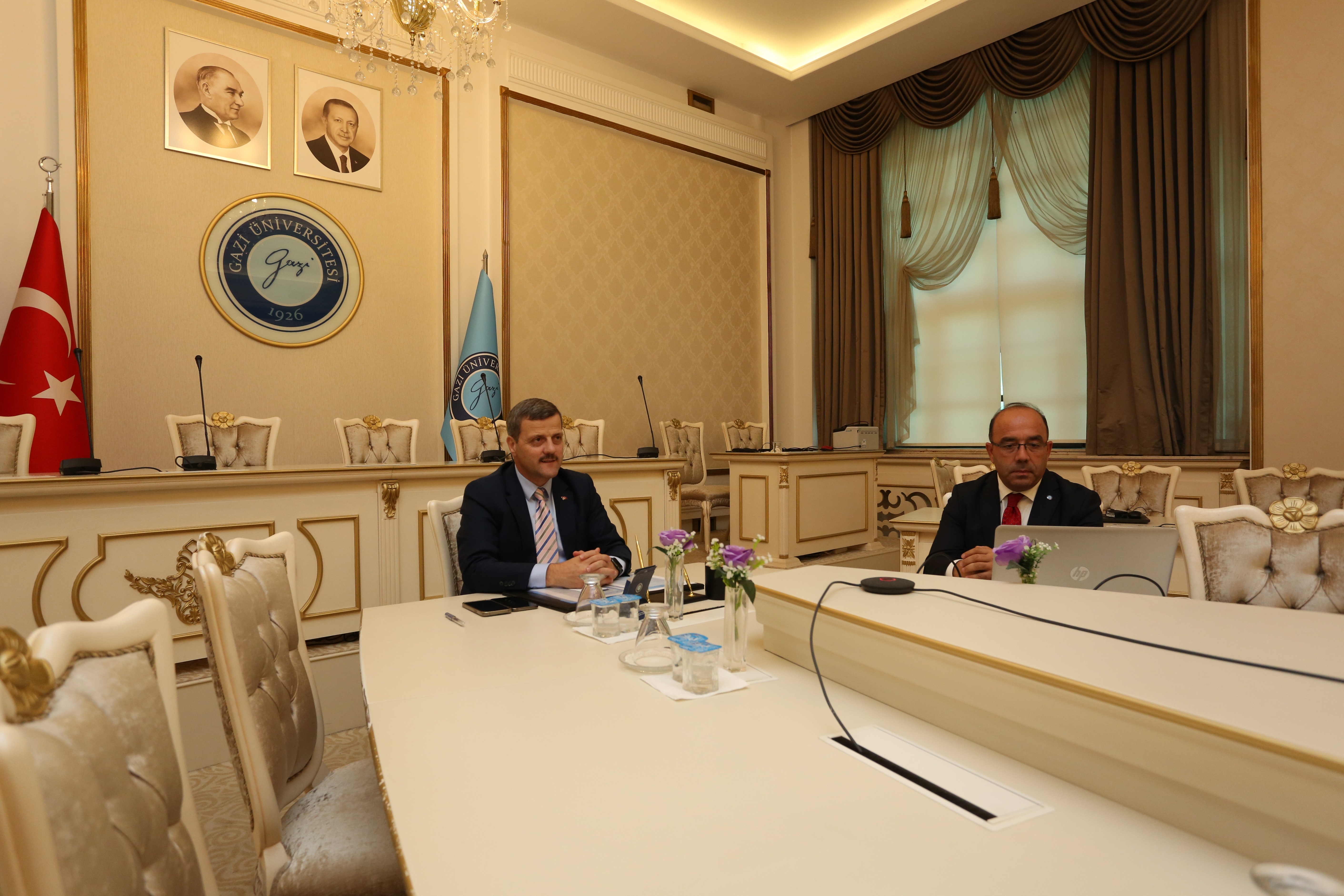 “Araştırma Üniversitesi İzleme ve 2022-2023 Güz Dönemi Hazırlık Toplantısı-8” Spor Bilimleri Fakültesi ile Gerçekleştirildi-1