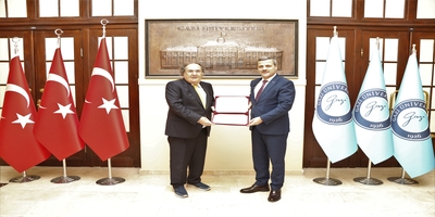 Cumhurbaşkanı Başdanışmanı Prof. Dr. İbrahim Saraçoğlu, Rektörümüz Prof. Dr. Musa Yıldız’ı Ziyaret Etti