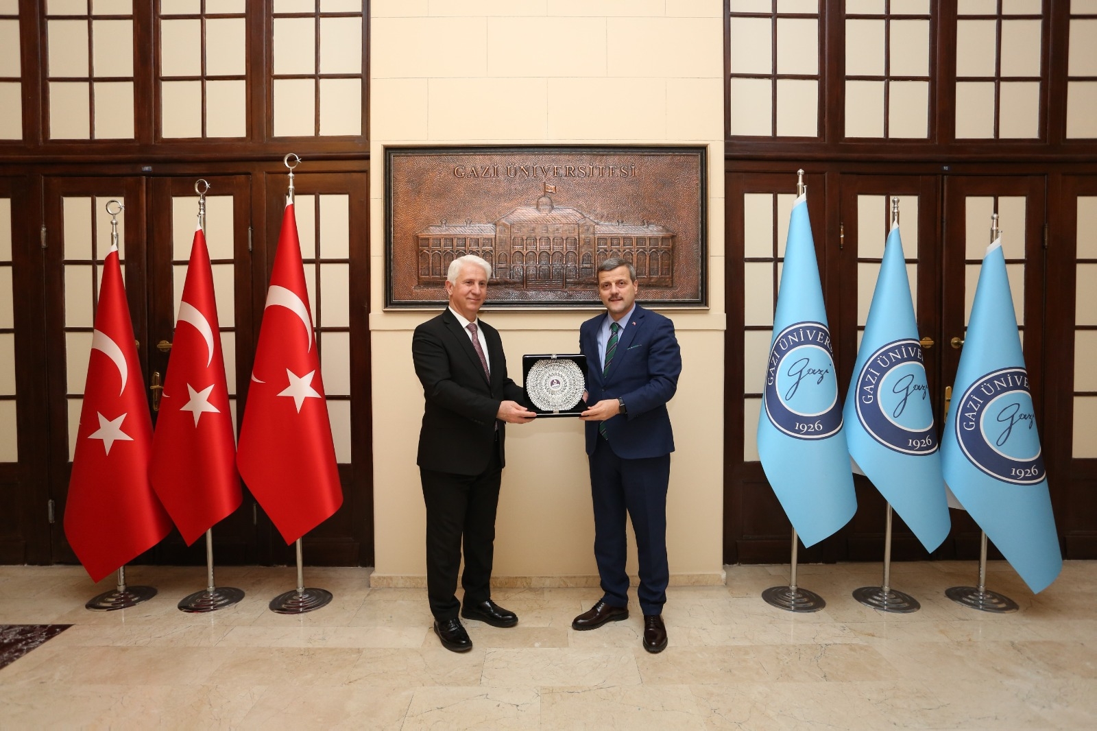 Anayasa Mahkemesi Başkan Vekili Hasan Tahsin Gökçen Rektörümüz Prof. Dr. Musa Yıldız’ı Ziyaret Etti-1
