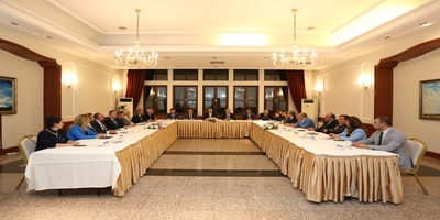 Rektörümüz Prof. Dr. Musa Yıldız, Üniversitemiz Ulusal ve Uluslararası Danışma Kurulu Üyeleri ile Bir Araya Geldi 