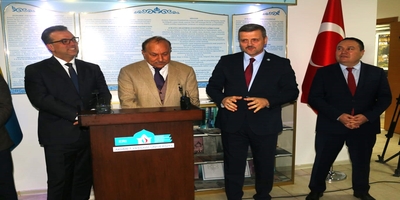 Rektörümüz Almaata’daki Avrasya Araştırma Enstitüsünü Ziyaret Etti