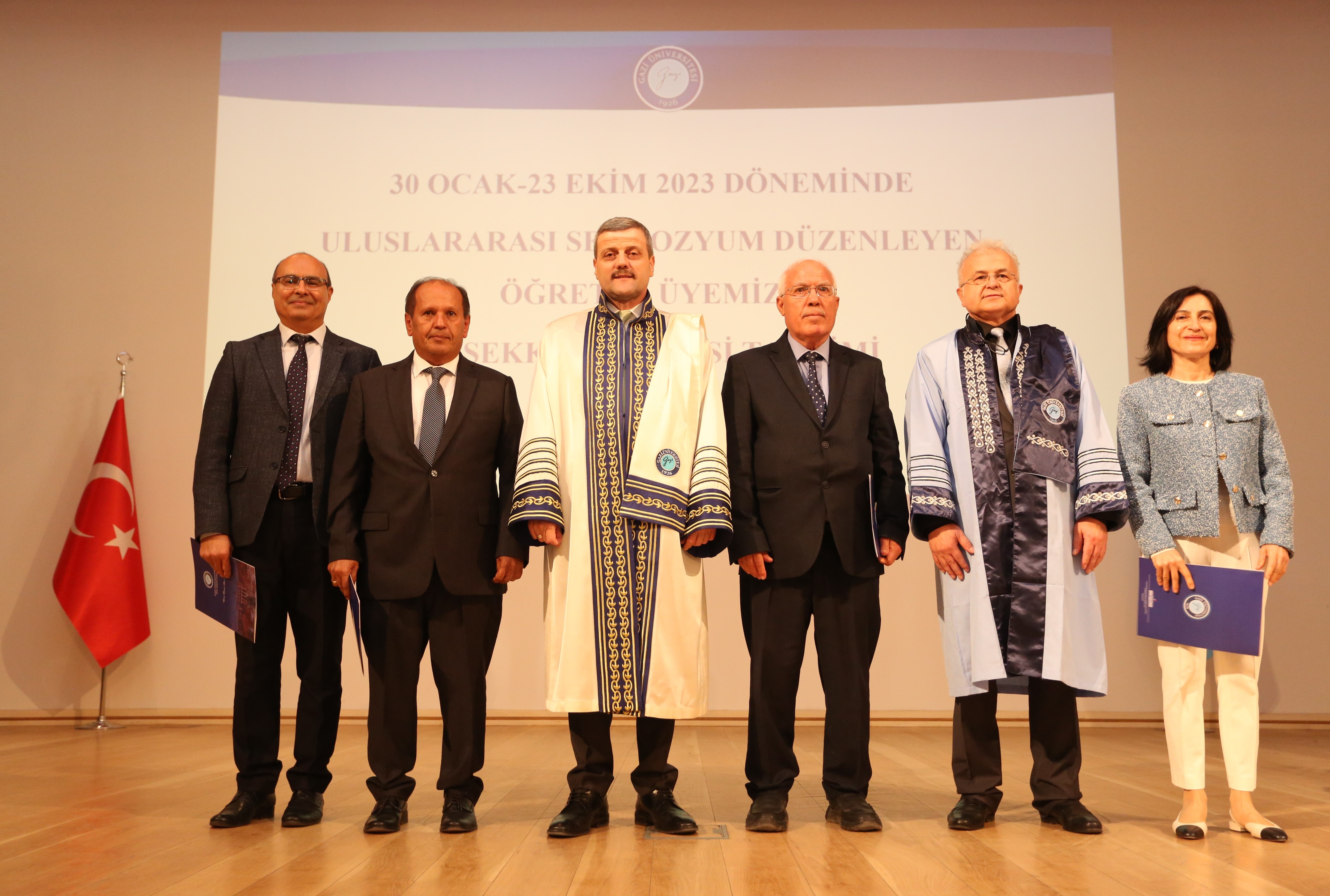 “Fen Fakültesi Akademik Kurul ve Biniş Giyme Töreni” Rektörümüz Prof. Dr. Musa Yıldız’ın Katılımıyla Gerçekleştirildi-1