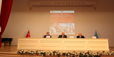 Üniversitemizde “100. Yılında Cumhuriyet ve Atatürk” Konulu Panel Düzenlendi