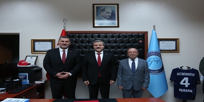 Üniversitemiz Spor Bilimleri Fakültesinde Devir Teslim Töreni Yapıldı