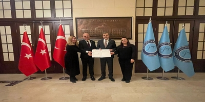 Üniversitemiz İyonlaştırıcı Olmayan Radyasyondan Korunma, Uygulama ve Araştırma Merkezinden Akreditasyon Başarısı