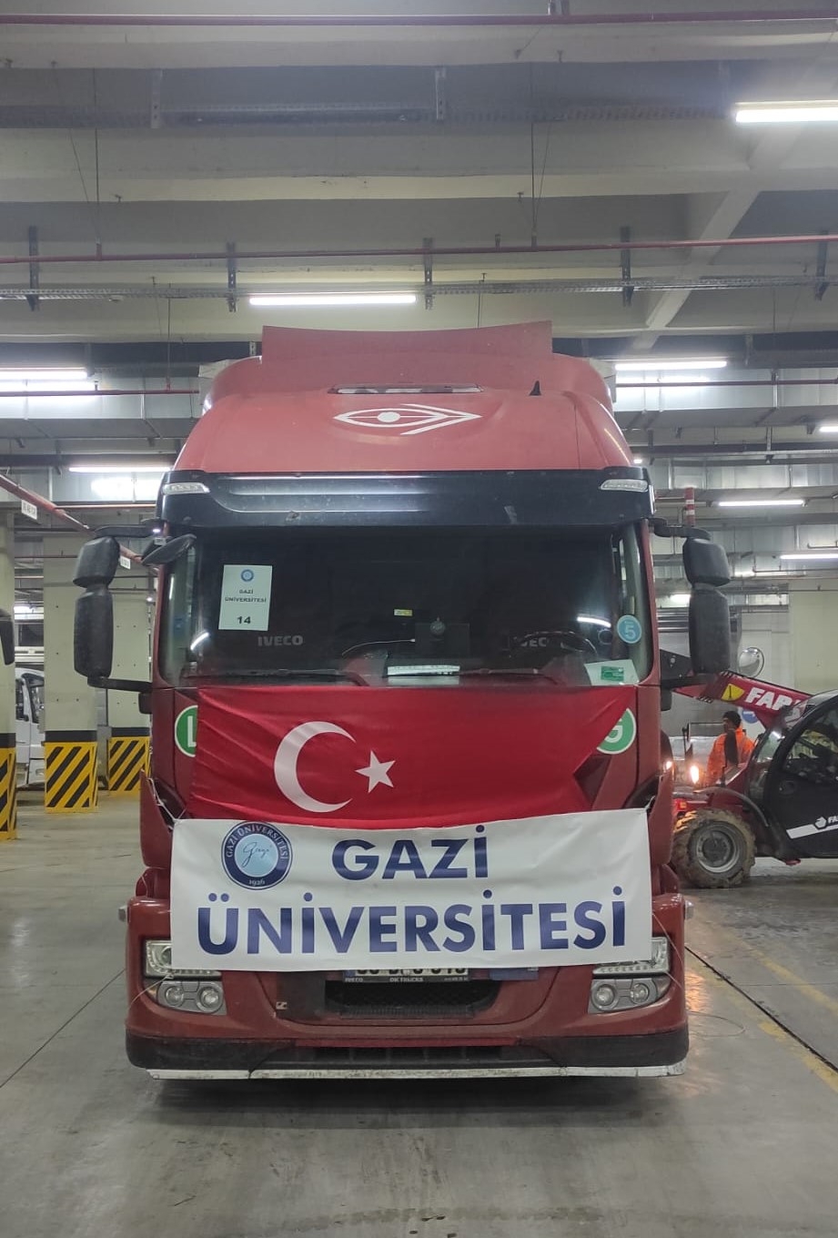 Su Yüklü 14. Tır Depremzedelere Ulaştırılmak Üzere Yola Çıktı-1