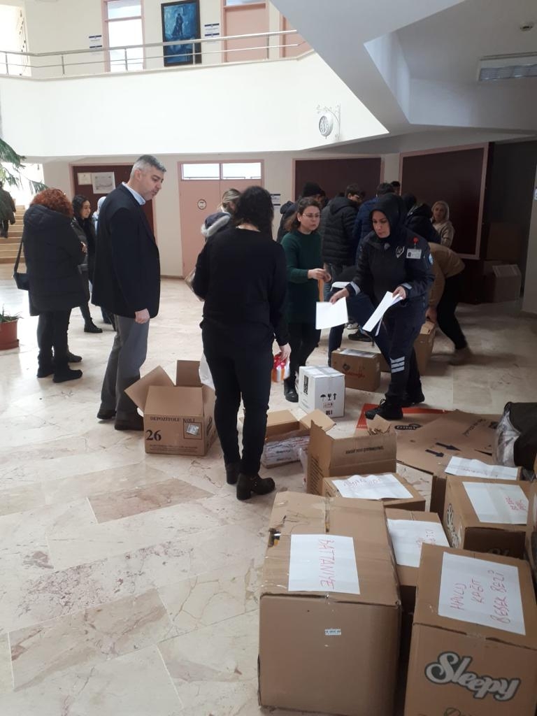 Üniversitemiz Yabancı Diller Yüksekokulu Sosyal İşler ve Toplumsal Katkı Birimi Faaliyetlerine Başladı -1