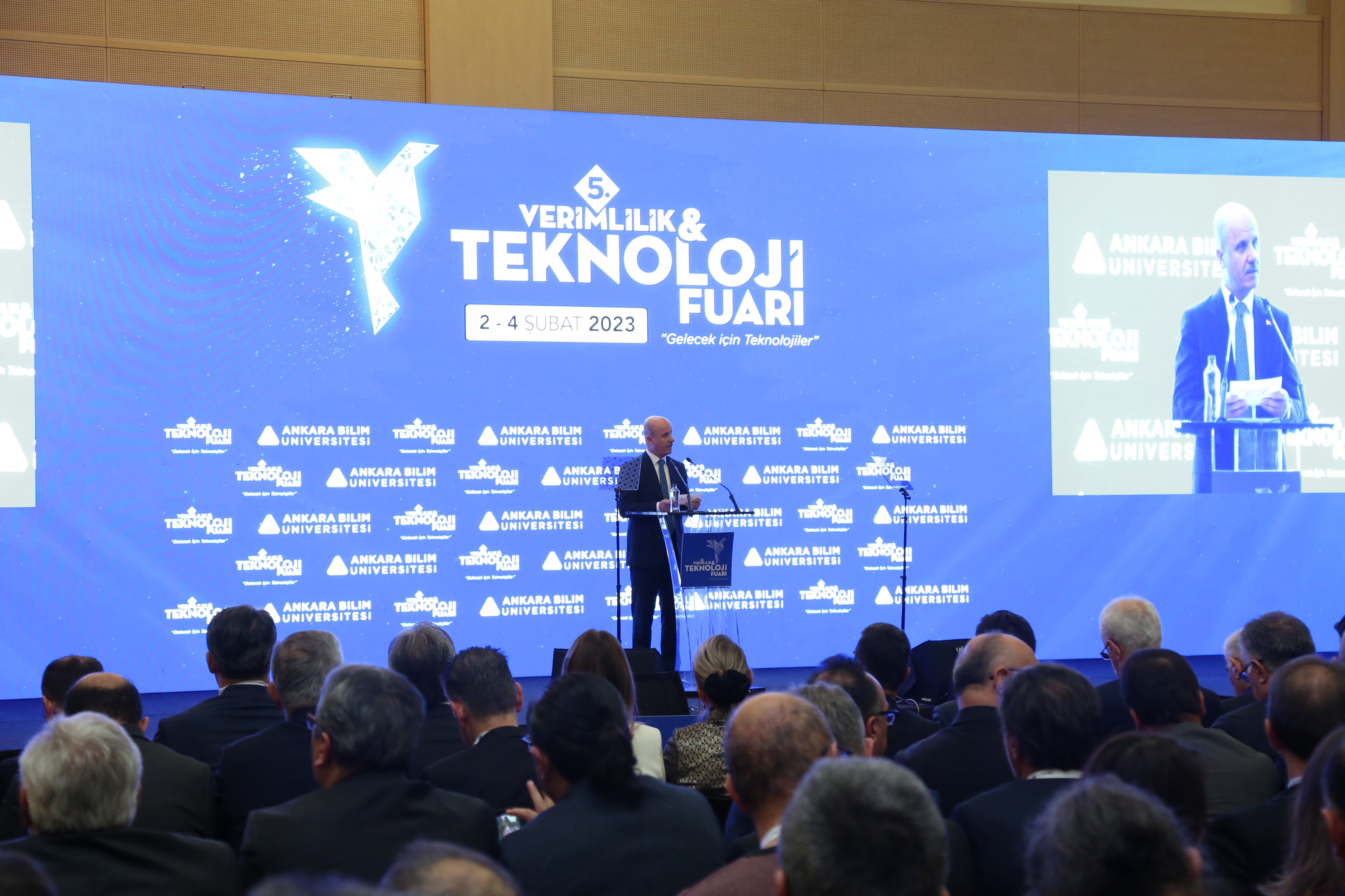 Üniversitemiz Teknopark ve Teknofest Ekibi 5. Verimlilik ve Teknoloji Fuarı’nda -1