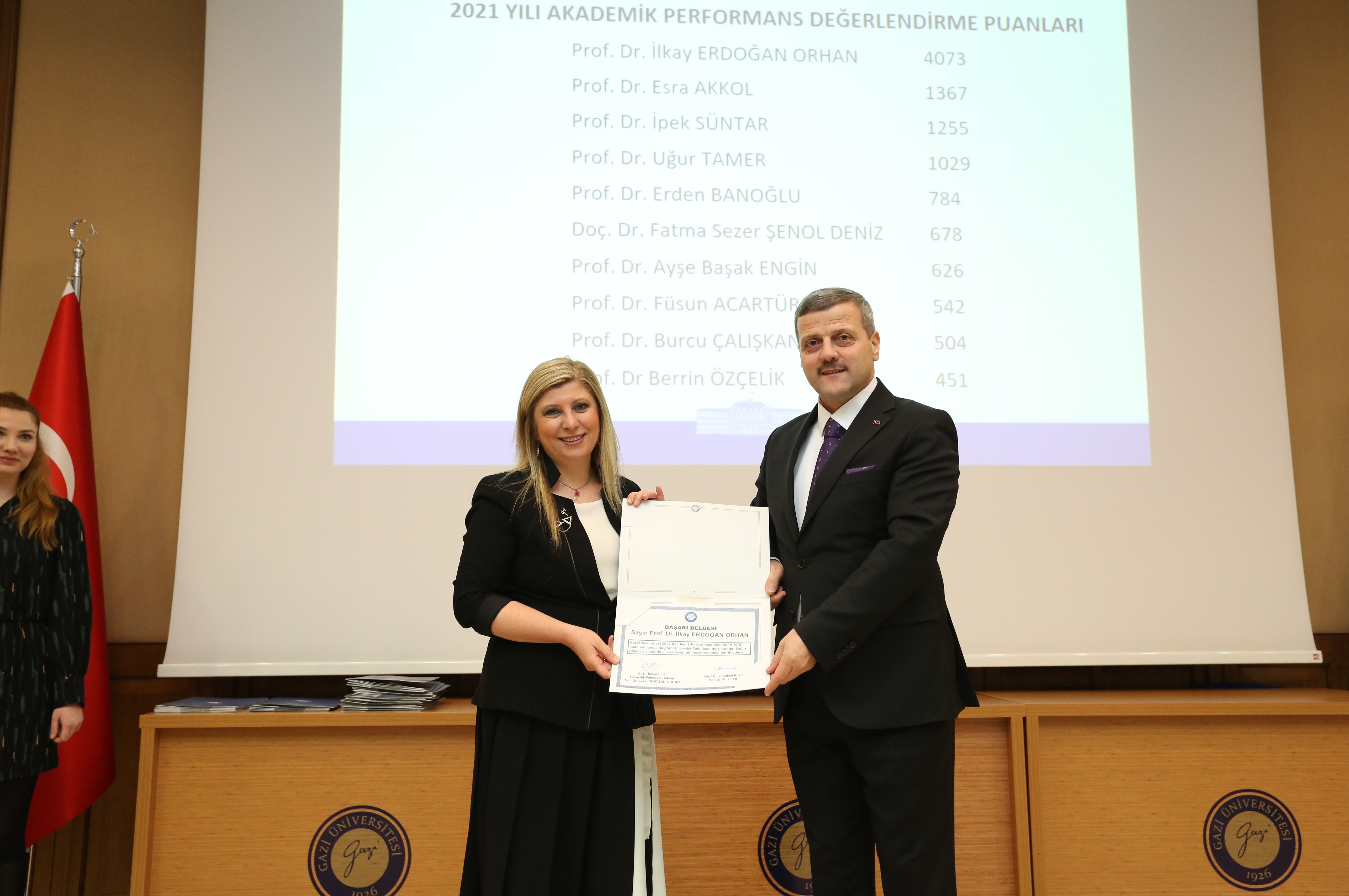 Eczacılık Fakültesi 2022 Yılı Akademik Genel Kurul ve APSİS Toplantısı Rektörümüzün Katılımıyla Gerçekleştirildi-1