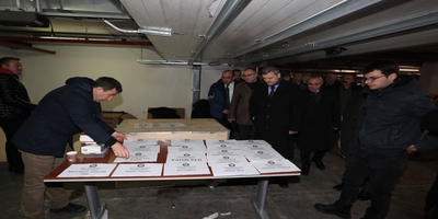 Rektörümüz Prof. Dr. Musa Yıldız, Ayni Yardım Toplama Alanını Ziyaret Etti