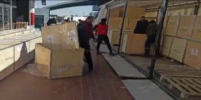 Deprem Bölgesine Doğru Yola Çıkan Ayni Yardım Tırı Adıyaman’a Ulaştı