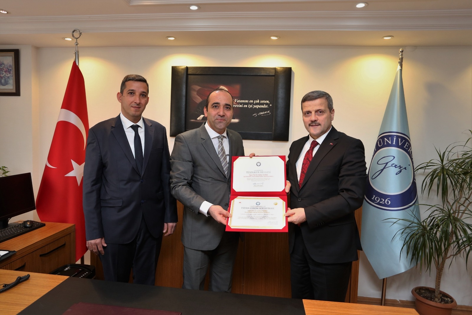 Üniversitemiz Teknik Bilimler Meslek Yüksekokulu’nda Görev Değişimi-1