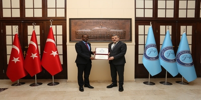 Somali Federal Cumhuriyeti Büyükelçisi Jama Abdullahi Mohamed, Rektörümüz Prof. Dr. Musa Yıldız’ı Ziyaret Etti