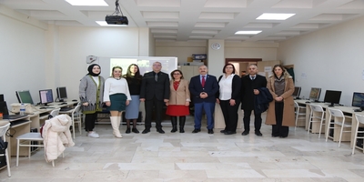 Araştırma Görevlileri ve Doktora Öğrencilerine Yönelik Düzenlenen Hizmet İçi Eğitim Programının İkinci Gün Oturumları Tamamlandı