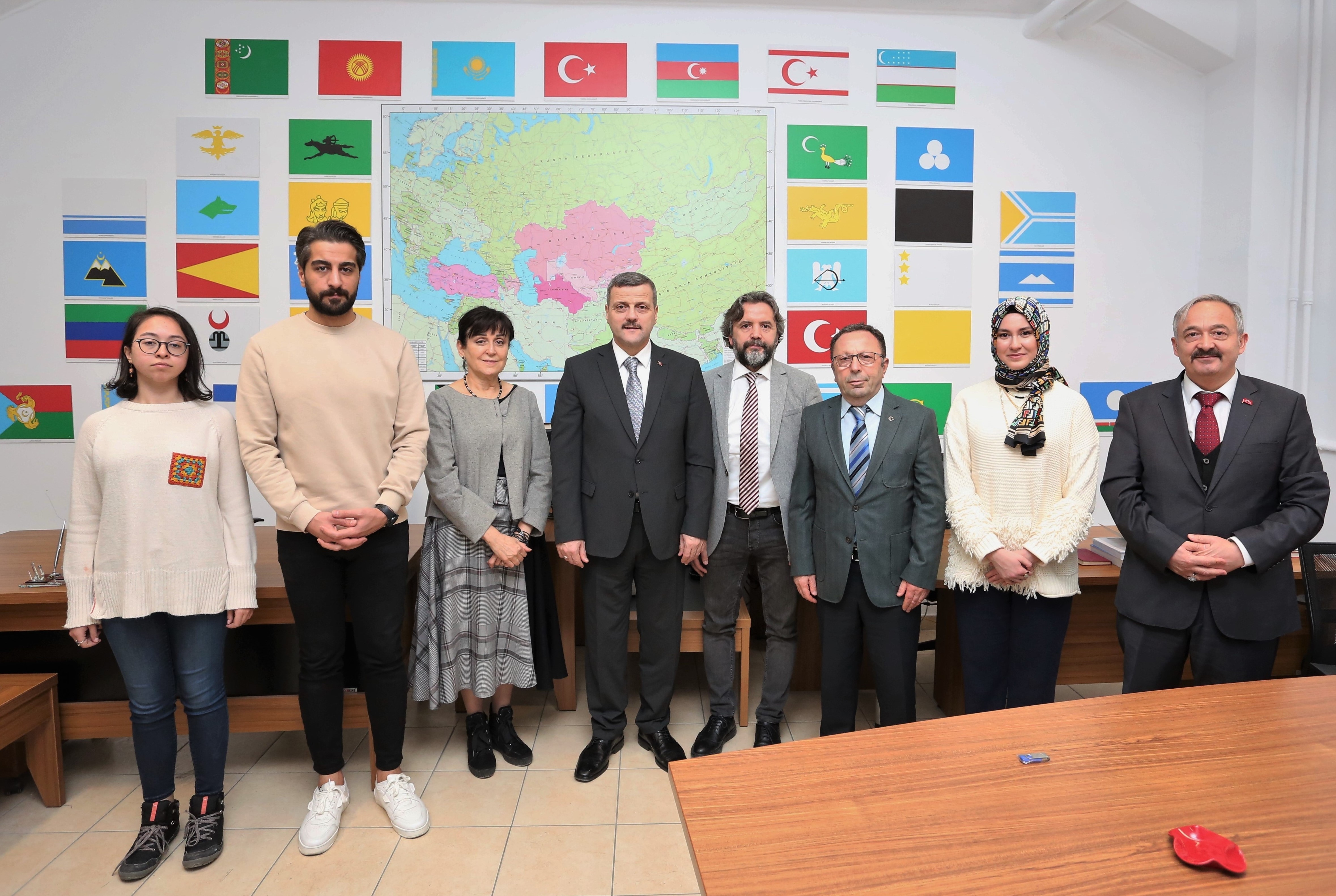 Rektörümüz Prof. Dr. Musa Yıldız, Gazi Üniversitesi Türk Dünyası Uygulama ve Araştırma Merkezini Ziyaret Etti-1
