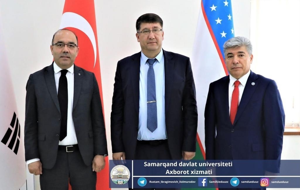 Özbekistan Semerkant Devlet Üniversitesini ziyaret-1