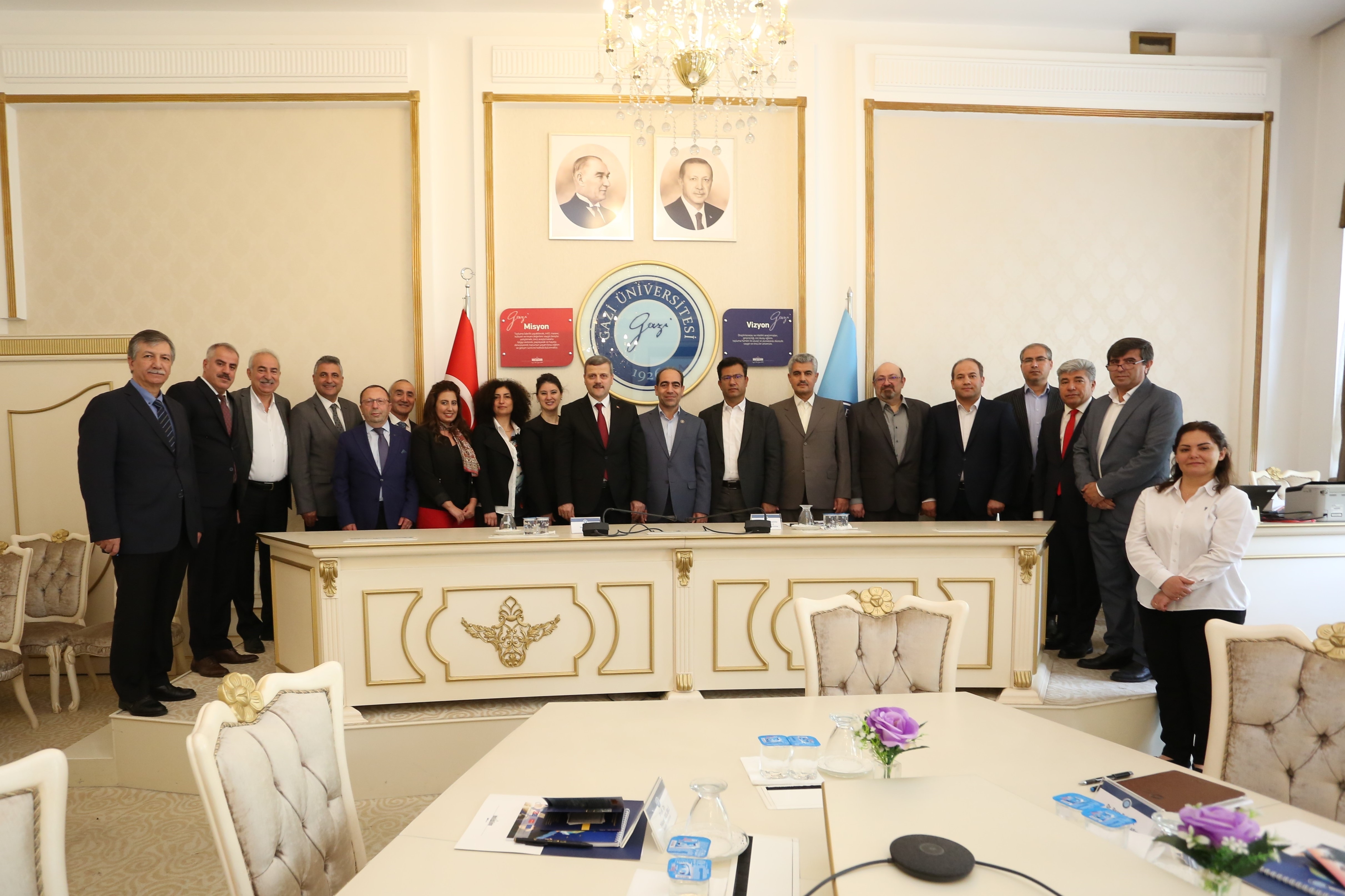 Üniversitemiz ile Sahand Teknoloji Üniversitesi Arasında İş Birliği Protokolü İmzalandı-1