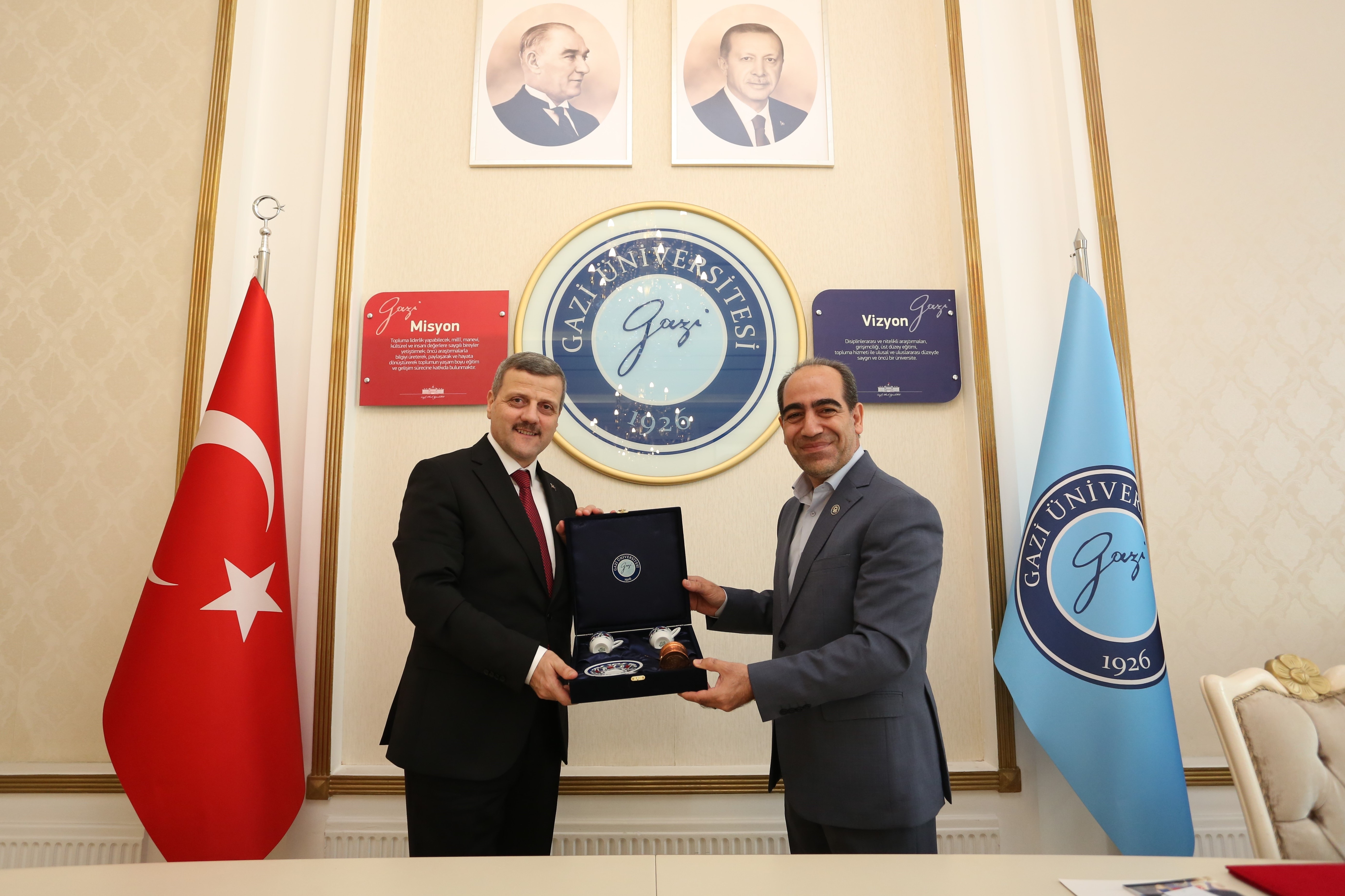 Üniversitemiz ile Sahand Teknoloji Üniversitesi Arasında İş Birliği Protokolü İmzalandı-1