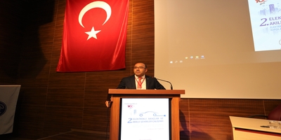 Üniversitemizde “2. Elektrikli Araçlar ve Akıllı Şehirler Çalıştayı” Düzenlendi