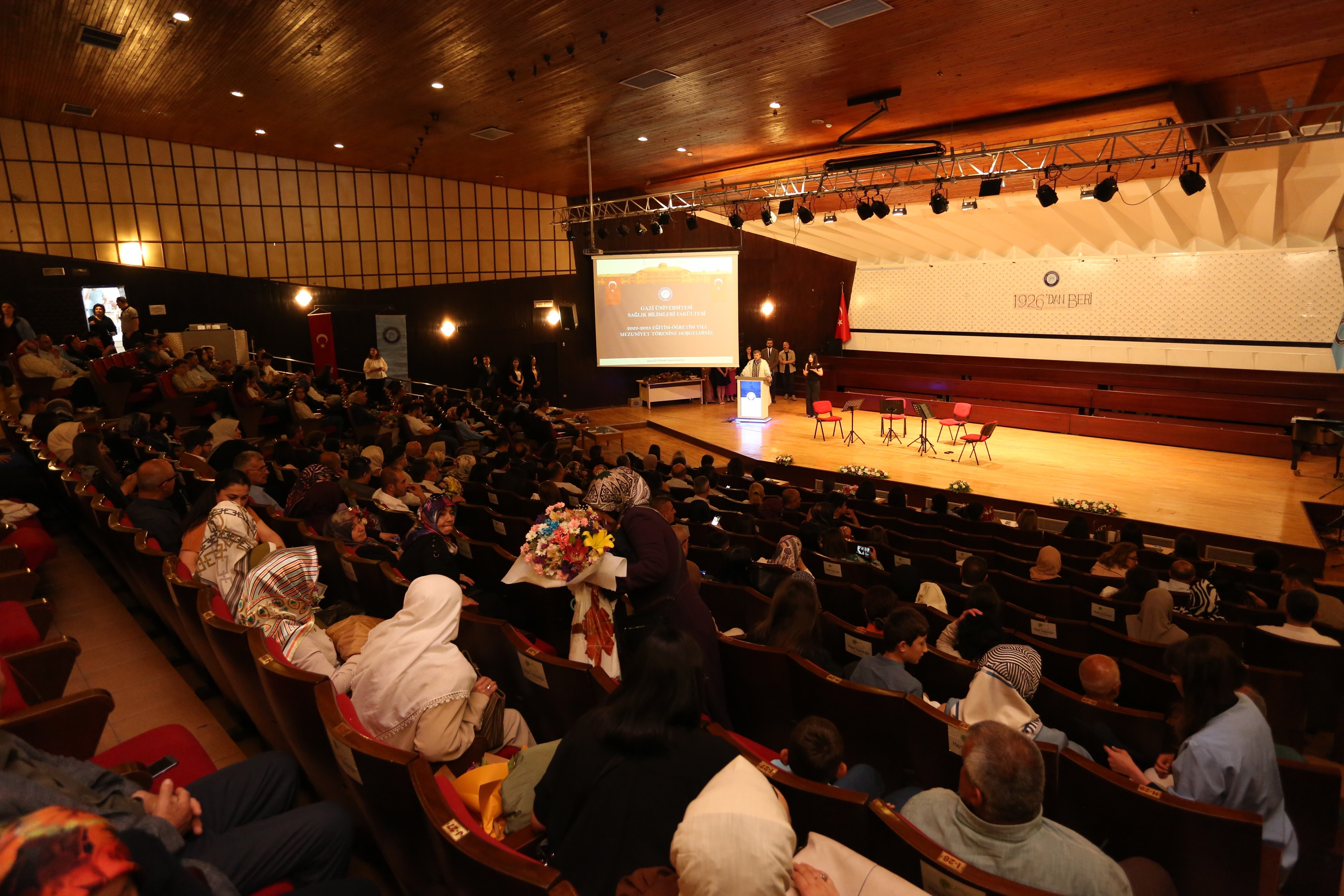 Sağlık Bilimleri Fakültesi “2022-2023 Eğitim Öğretim Yılı Mezuniyet Töreni” Rektörümüz Prof. Dr. Musa Yıldız’ın Katılımıyla Gerçekleştirildi-1