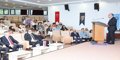 TOEFL iBT Sınavına Yönelik Eğiticilerin Eğitimi Programı Açılış Töreni Yabancı Diller Yüksekokulunda Gerçekleştirildi