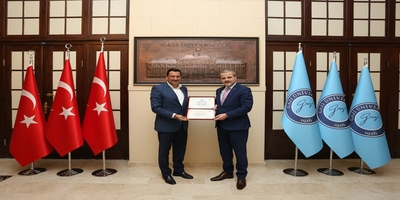 Sakarya Büyükşehir Belediyesi Genel Sekreteri Mustafa Ak, Rektörümüz Prof. Dr. Musa Yıldız’ı Ziyaret Etti