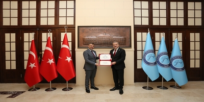 Uluslararası Vizyon Üniversitesi Rektörü Prof. Dr. Ahmet Vecdi Can, Rektörümüz Prof. Dr. Musa Yıldız’ı Ziyaret Etti