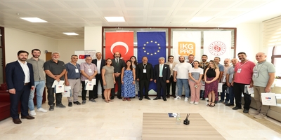 “Metal ve Metalurji Sektöründe Yenilikçi Teknik ve Mesleki Yeterlilik Geliştirme Merkezi (In-TECH)” Projesi Kapsamında Açılış Dersi Verildi