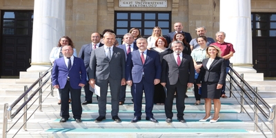 Hizmet İçi Eğitim Programı Eğitimcilerine Belgeleri Verildi