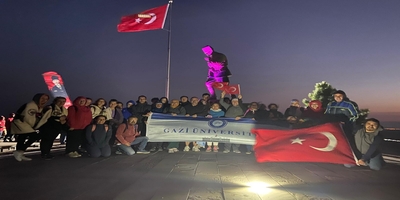 Üniversitemiz “Zafer Yolu Yürüyüşü”ne Katıldı