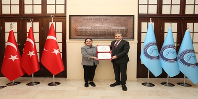 Cumhurbaşkanlığı Güvenlik ve Dış Politikalar Kurulu Üyesi Prof. Dr. Aygün Attar, Rektörümüz Prof. Dr. Musa Yıldız’ı Ziyaret Etti