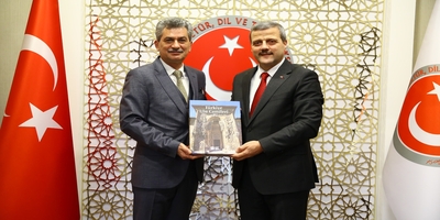 Üniversitemiz Rektörü Prof. Dr. Musa Yıldız, Atatürk Kültür, Dil ve Tarih Yüksek Kurumu Başkanı Prof. Dr. Derya Örs’ü Ziyaret Etti