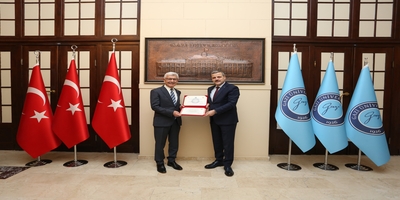 Üniversitemiz Eski Rektörü Prof. Dr. Rıza Ayhan, Rektörümüz Prof. Dr. Musa Yıldız’ı Ziyaret Etti