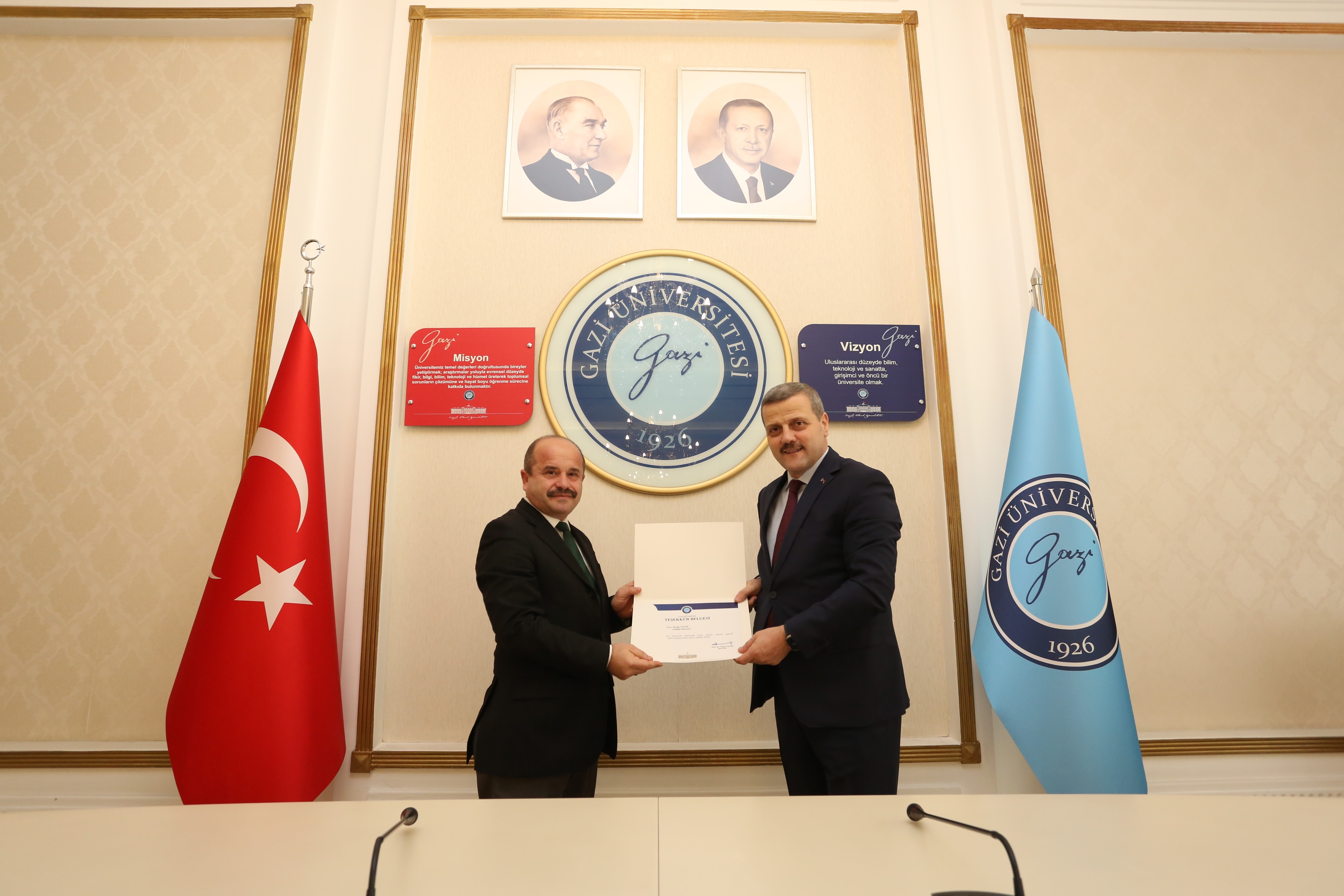 hizmet içi eğitim belge takdimi-1