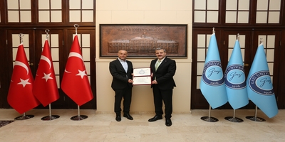 Karaman Eski Milletvekili Mevlüt Akgün, Rektörümüz Prof. Dr. Musa Yıldız’ı Ziyaret Etti