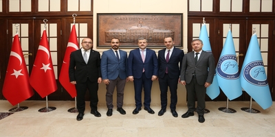 Ulaştırma ve Alt Yapı Bakanlığı Araştırma Merkezi Başkanı Selami Yazıcı, Rektörümüz Prof. Dr. Musa Yıldız’ı Ziyaret Etti