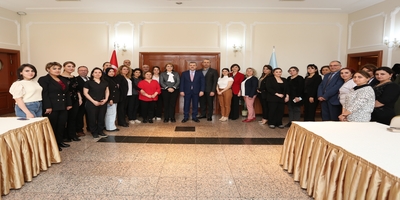 Rektörümüz Prof. Dr. Musa Yıldız, Nahçıvan Özerk Cumhuriyeti'nden Üniversitemize Gelen Hemşirelerle Bir Araya Geldi