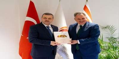 Üniversitemiz Rektörü Prof. Dr. Musa Yıldız, Uluslararası Kıbrıs Üniversitesi Rektörü Prof. Dr. Halil Nadir’i Ziyaret Etti