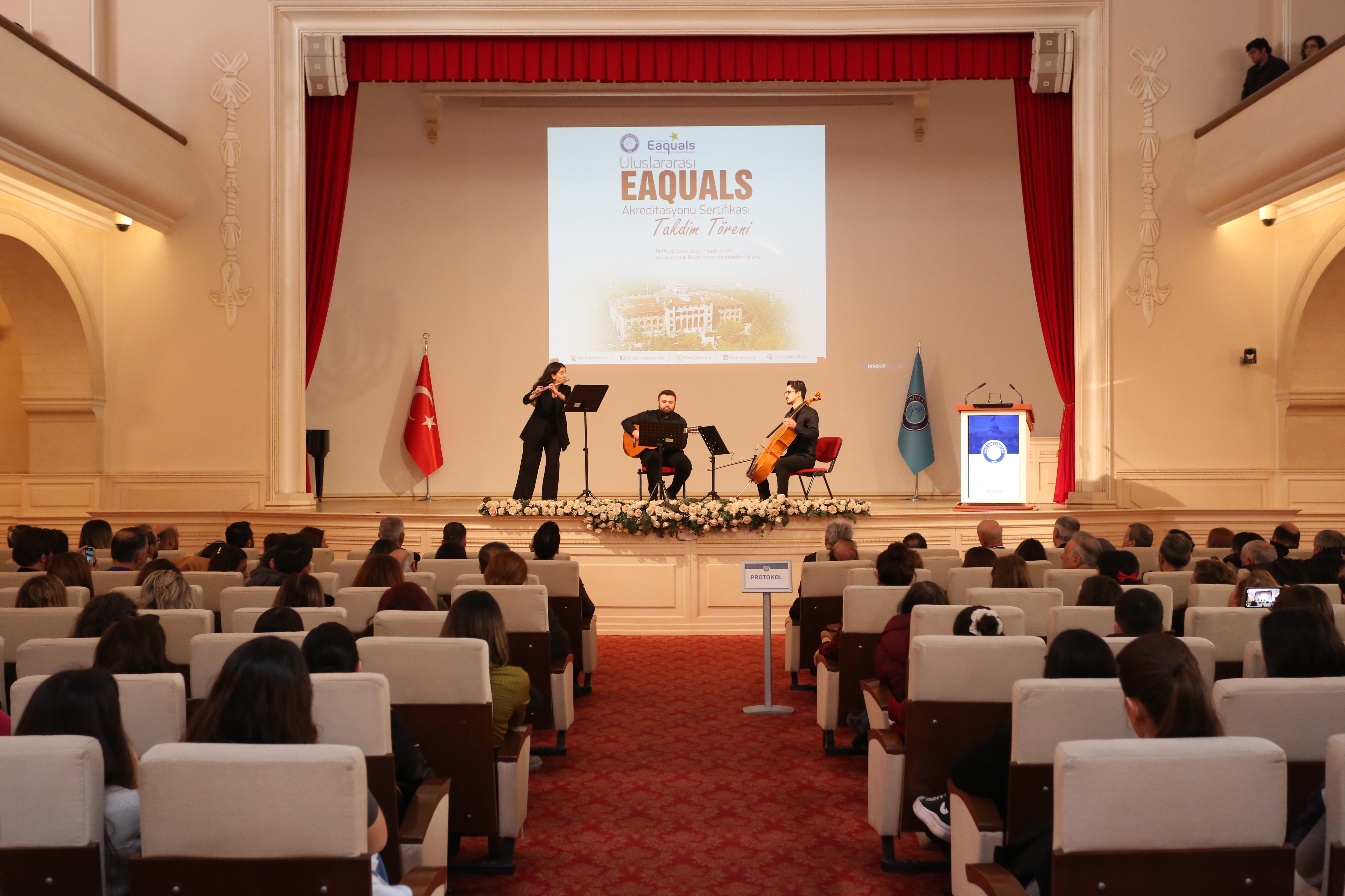 Uluslararası EAQUALS Akreditasyonu Sertifikası Takdim Töreni -1