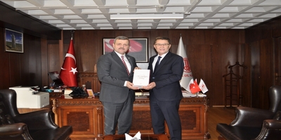 Rektörümüz Prof. Dr. Musa Yıldız, Türk Dil Kurumu Başkanı Prof. Dr. Osman Mert’i Ziyaret Etti 