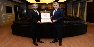 Rektörümüz Prof. Dr. Musa Yıldız, Pursaklar Belediye Başkanı Ertuğrul Çetin’i Ziyaret Etti