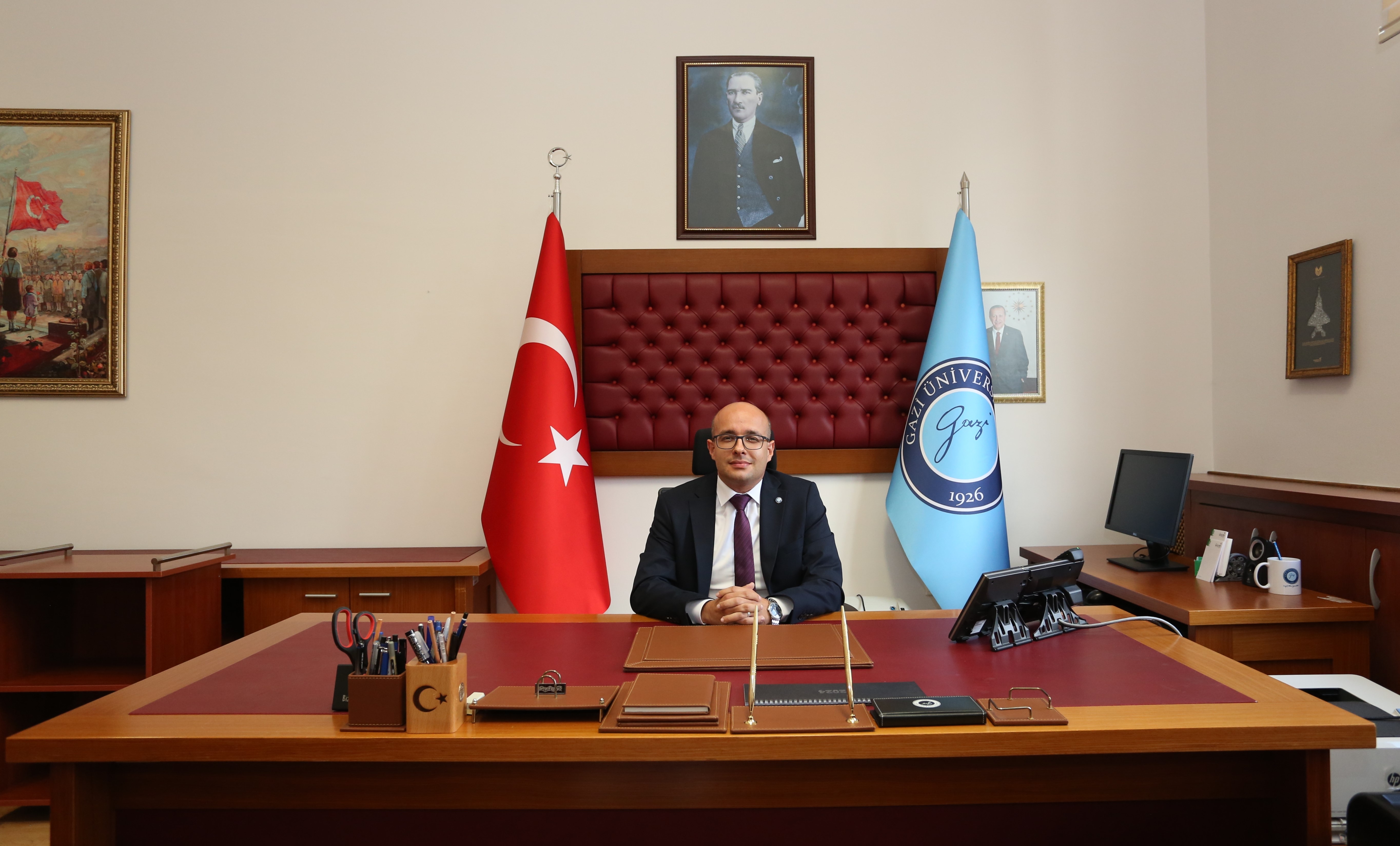 Prof. Dr. Serhat Karyeyen-1