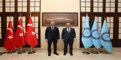 Bayburt Üniversitesi Rektörü Prof. Dr. Mutlu Türkmen, Rektörümüz Prof. Dr. Uğur Ünal'ı Ziyaret Etti