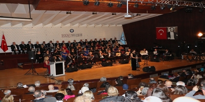 Gazi Üniversitesi Akademisyenler ve İdari Personel Türk Sanat Müziği Korosu Müzik Ziyafeti Sundu